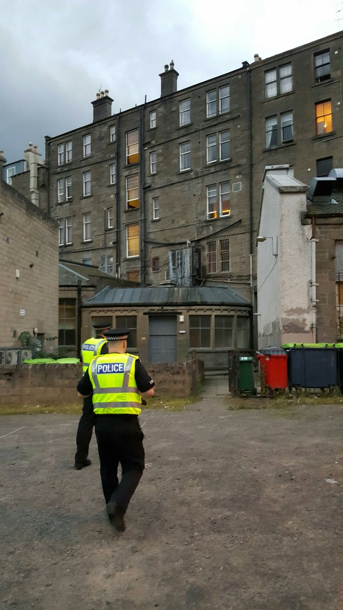 PSOSDundee's tweet photo. #OpQuest, reducing anti-social behaviour - your priority is our priority #YourViewCounts https://t.co/SbGBim3mCw https://t.co/oAp1xKR8rr