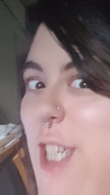 Snapchat makes me even more disgusting than I normally am and I love it. https://t.co/2s9cpIskZX<a href="/tag/rt"class="tags"><span>#rt</span></a>