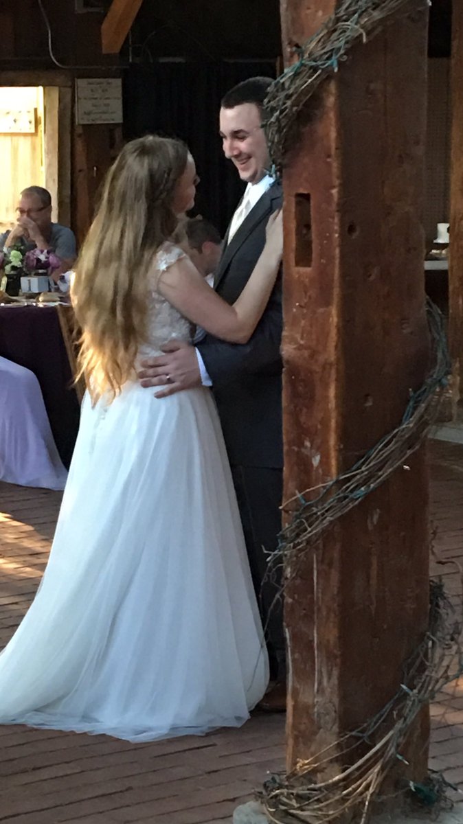amymelrose's tweet photo. May you live #KAPpilyeverafter Alex and Kyle! So happy to celebrate with you tonight. https://t.co/a3nWOSsHwu