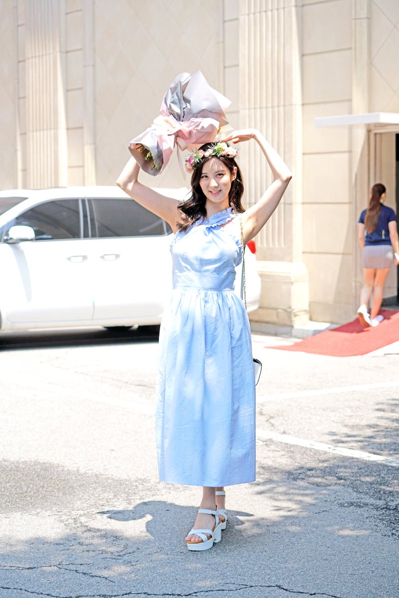 [OTHER][08-12-2015]SeoHyun tham dự vở nhạc kịch mới mang tên "Mamma Mia!" - Page 35 CokoW2uVIAA49Qa