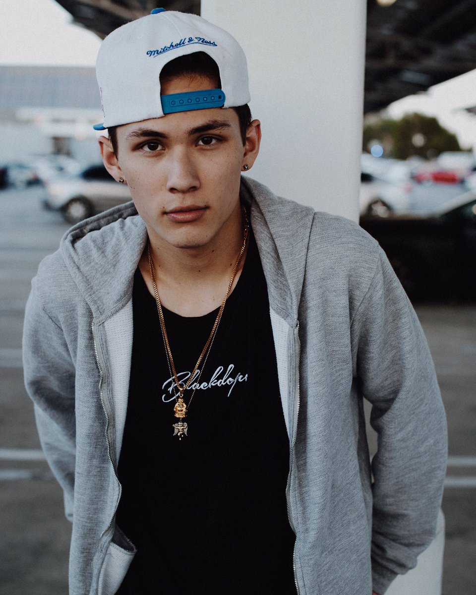 Rt for a follow 😈 #FavCarterPic