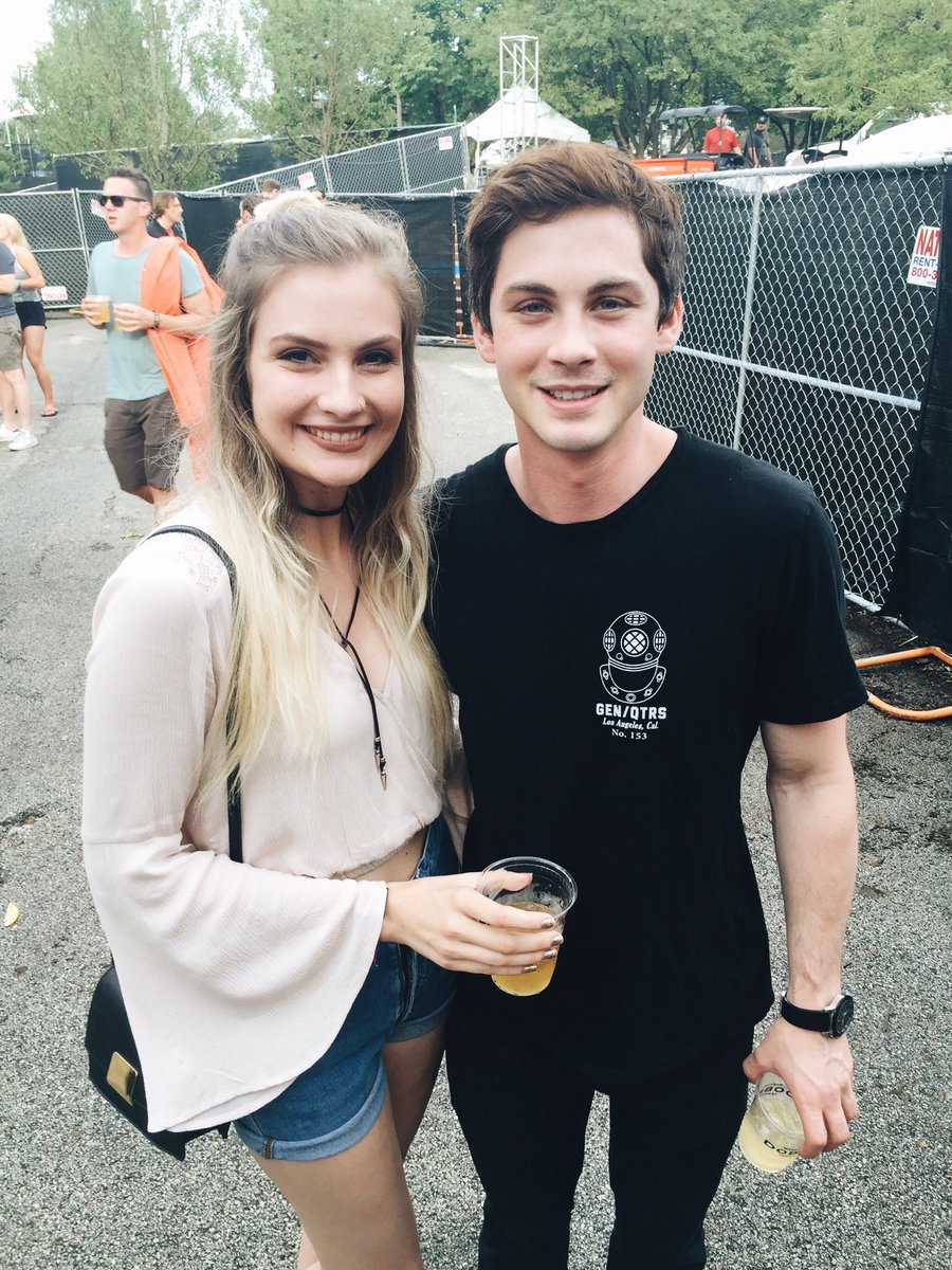LermanUpdate's tweet photo. Logan Lerman with fans (and his bff) at Lollapalooza. https://t.co/yb1e87TH9v