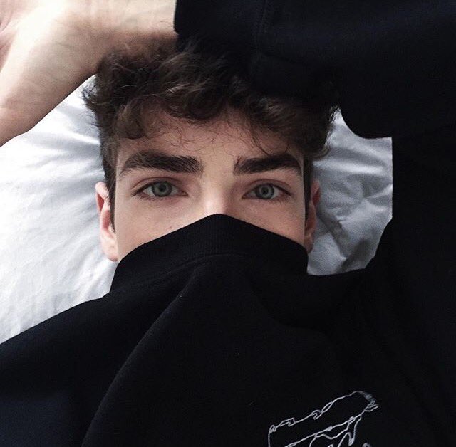 oneofalien's tweet image. Tap for more:

x Jason Kennath Alexander x

[Face Claimed by Manu Rios]