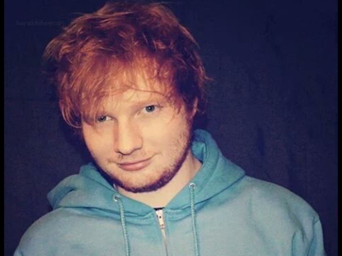 purpleamma1's tweet photo. Whoa!! #VeraaHot #ThatLook 😍🔥
#DoesHeEvenKnow ⁉️💔
#StillMissingYouEd ❤️
Happy Saturday Tweeps 💙🐻💙 https://t.co/U9ykJl7H1c