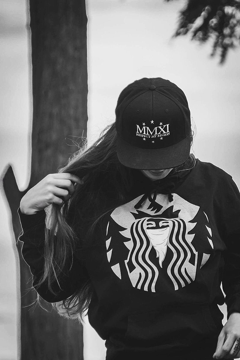 RespectMyRegion's tweet photo. Do you rep the #Northwest? Like & RT for your chance to win one of our new #StarCrooks hoodies! *DM for preorders* https://t.co/fpIgw8MS4m