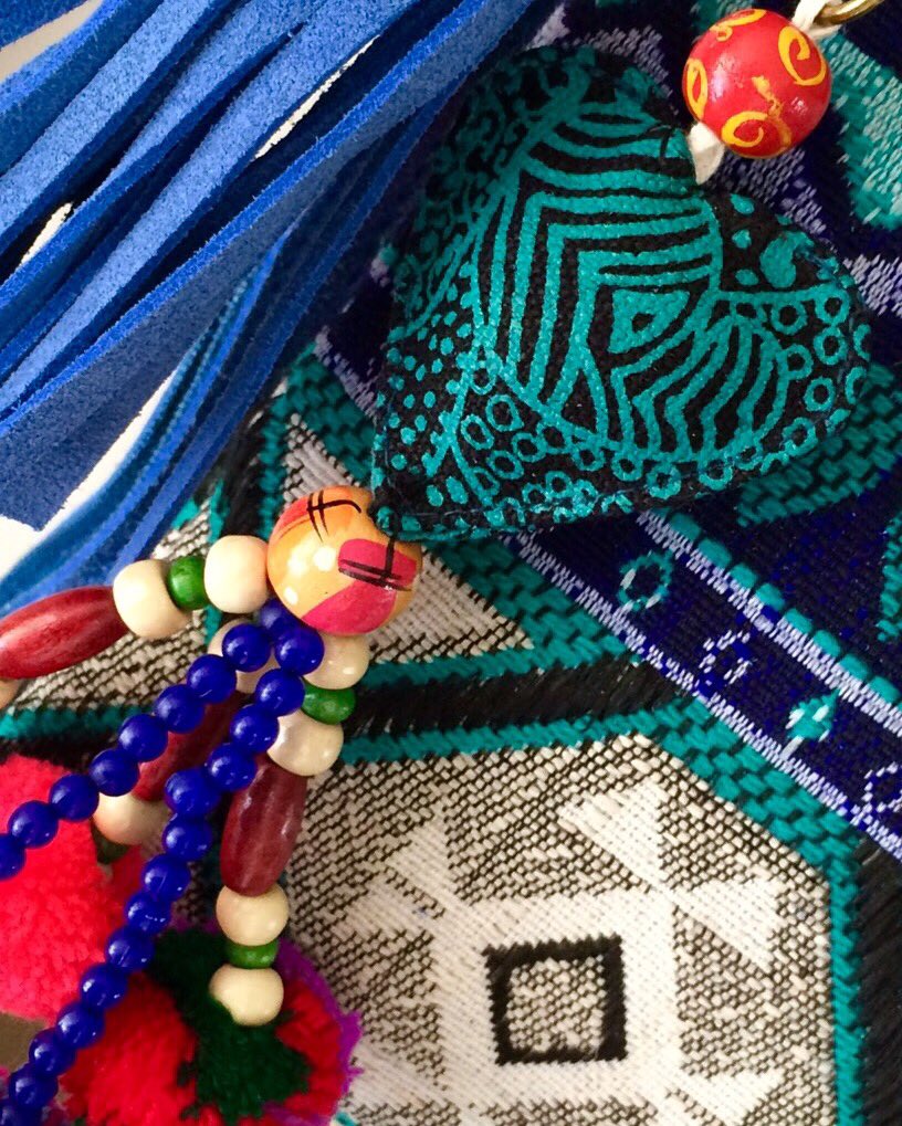 TheFoundryDsign's tweet photo. Colourful beginnings to our #weekend with our new 'Ettie Heart' styles. 💙💚❤️ available https://t.co/2DJIHK1F9b https://t.co/PRRFws6fXW