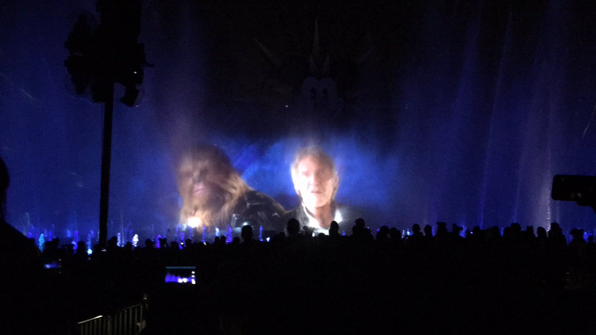 jonmedel's tweet photo. #californiaadventure #worldofcolor was amazing https://t.co/PhNOJOJTiS