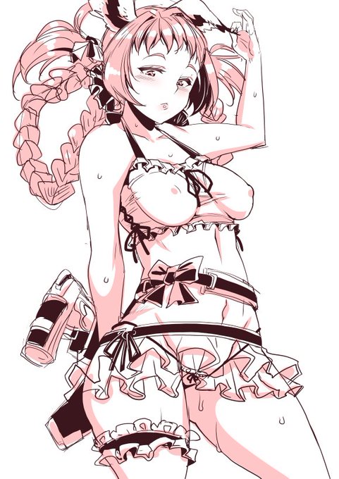 意外と可愛らしい水着だったエッセル姉さん。 