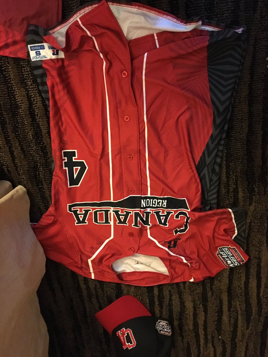 athomas1125's tweet photo. Pretty excited boys!!! Representing Team Canada at Intermediate World Series!!! #gocanadago https://t.co/ffmS5p9TzA