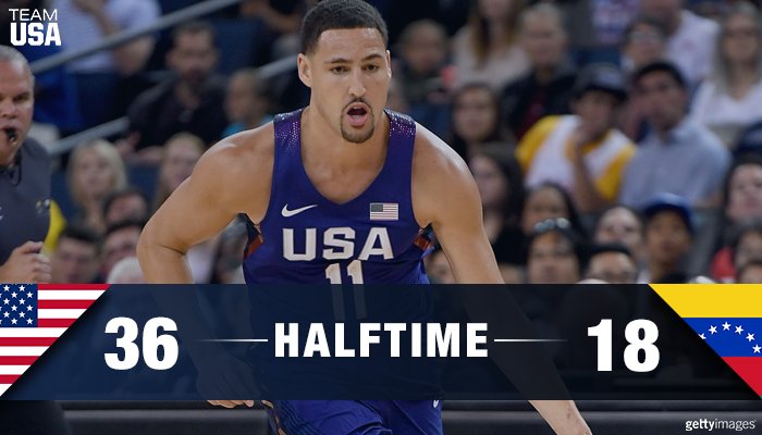 TeamUSA's tweet photo. HALFTIME in ChiTown and @usabasketball is in the lead! 🇺🇸🏀

#USABMNT #RoadToRio https://t.co/PsM3LccJv0