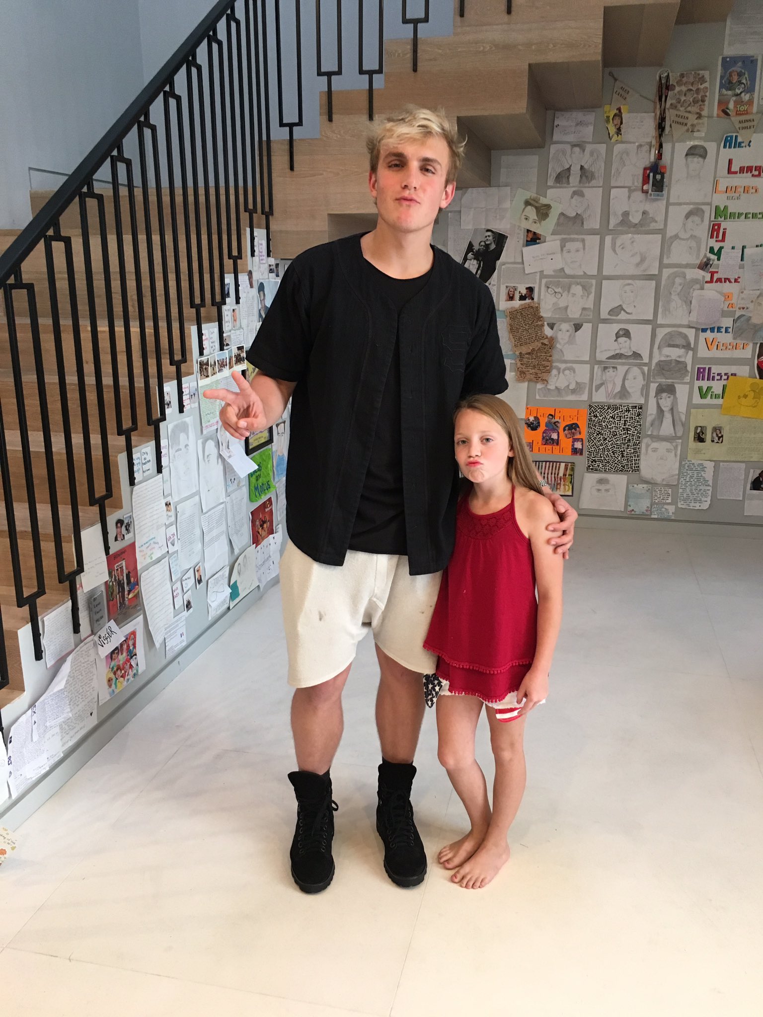 Erika Costell on Twitter: "Made mini me's day today🤘🏼…