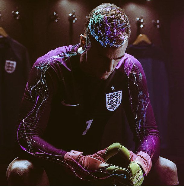 SamSamcarman124's tweet image. This is what you see when he let in a easy shot in the EUROS