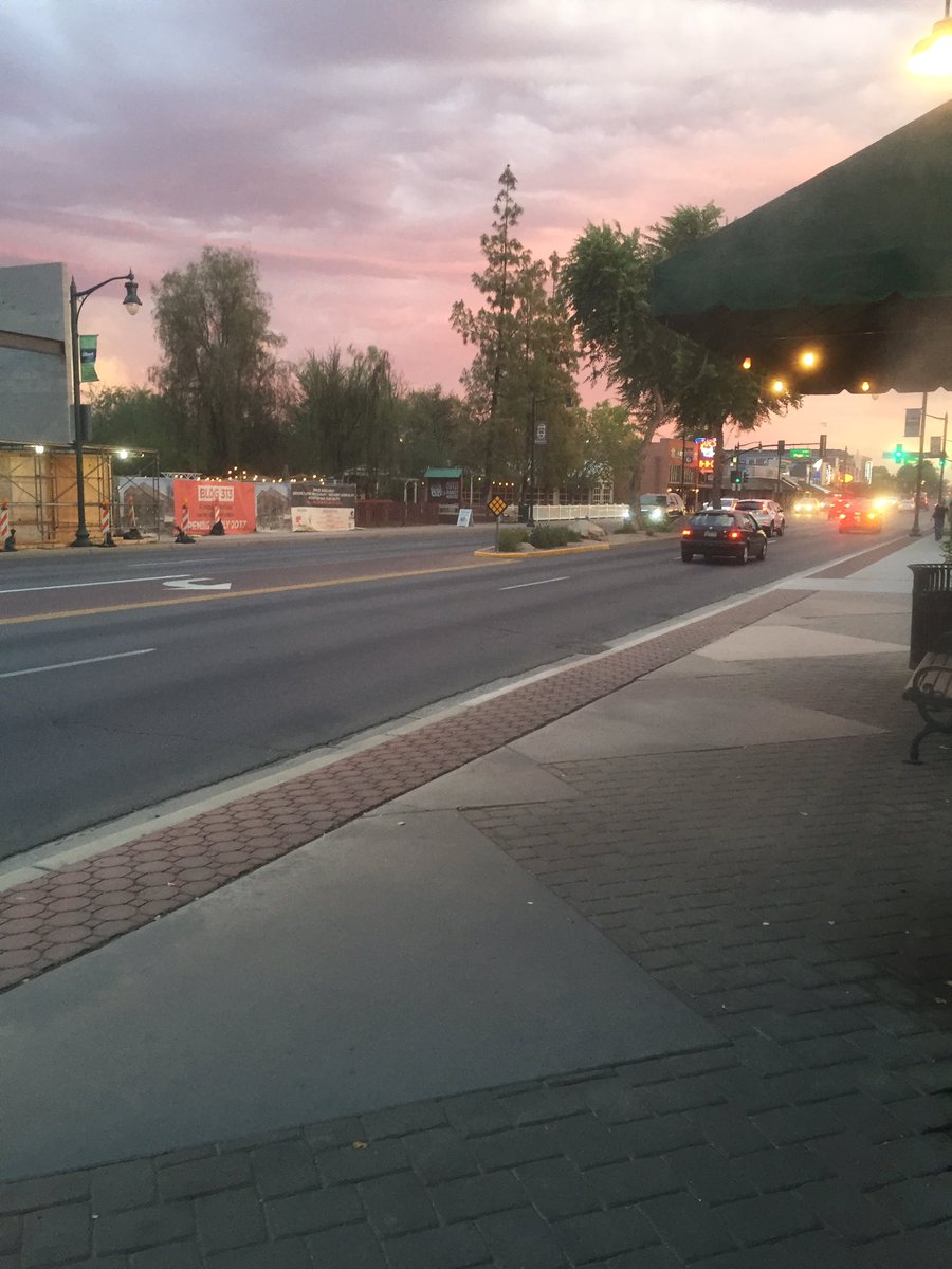 smithlaurak's tweet photo. I think I'll miss this just a little bit... #downtowngilbert #arizona #oreganos https://t.co/fAxq1FTo5G