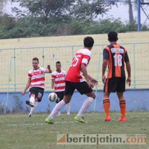 Kembali ke Spanyol, Toni Mossi Tetap Cinta Madura United dan Arema beritajatim.com/olahraga/27250…
<a href="/ToniEspiosa21/">Toni Mo55i</a>