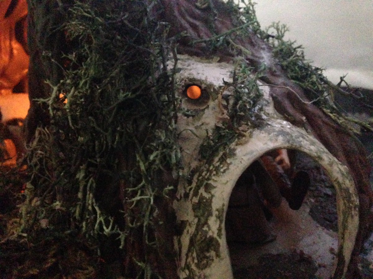 The_Cartayin's tweet photo. #Dagobah #Diorama #StarWars #SWESB https://t.co/cO0FpPUdg4