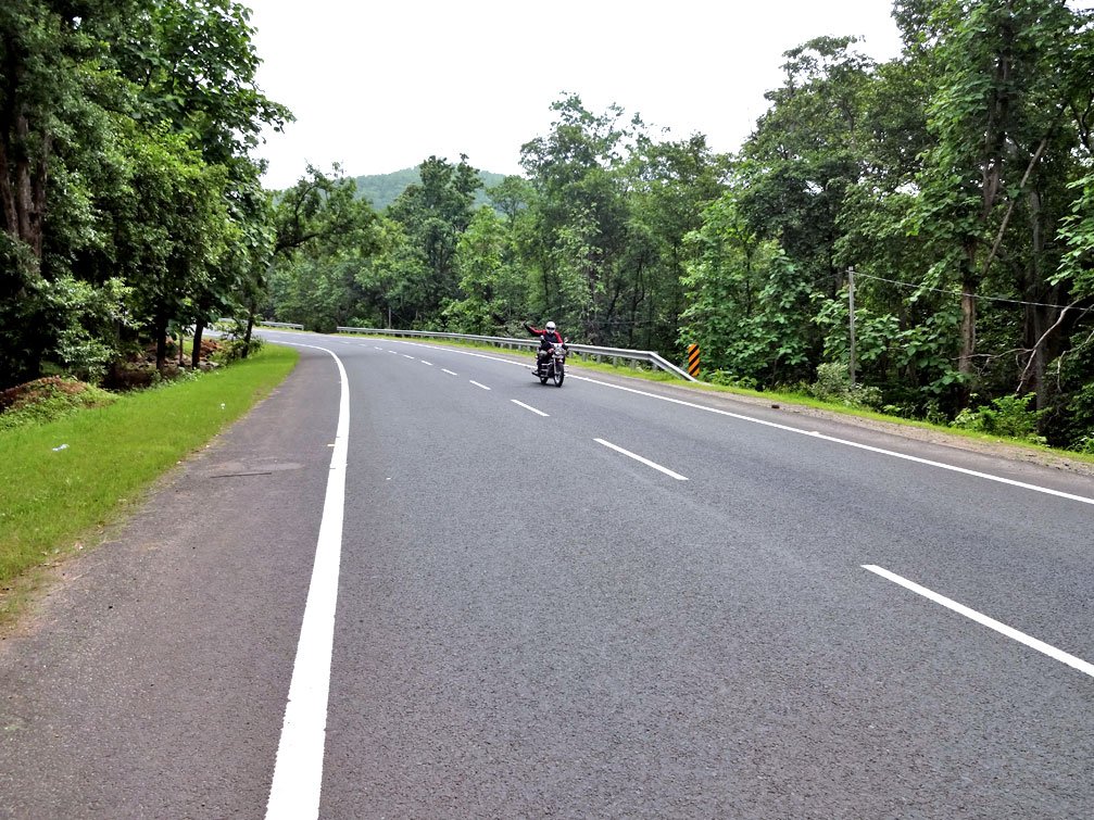 RERoyalEagles's tweet image. #Tamia in Madhya Pradesh is a beautiful hill station near #Nagpur . #Patalkot is a just like heaven