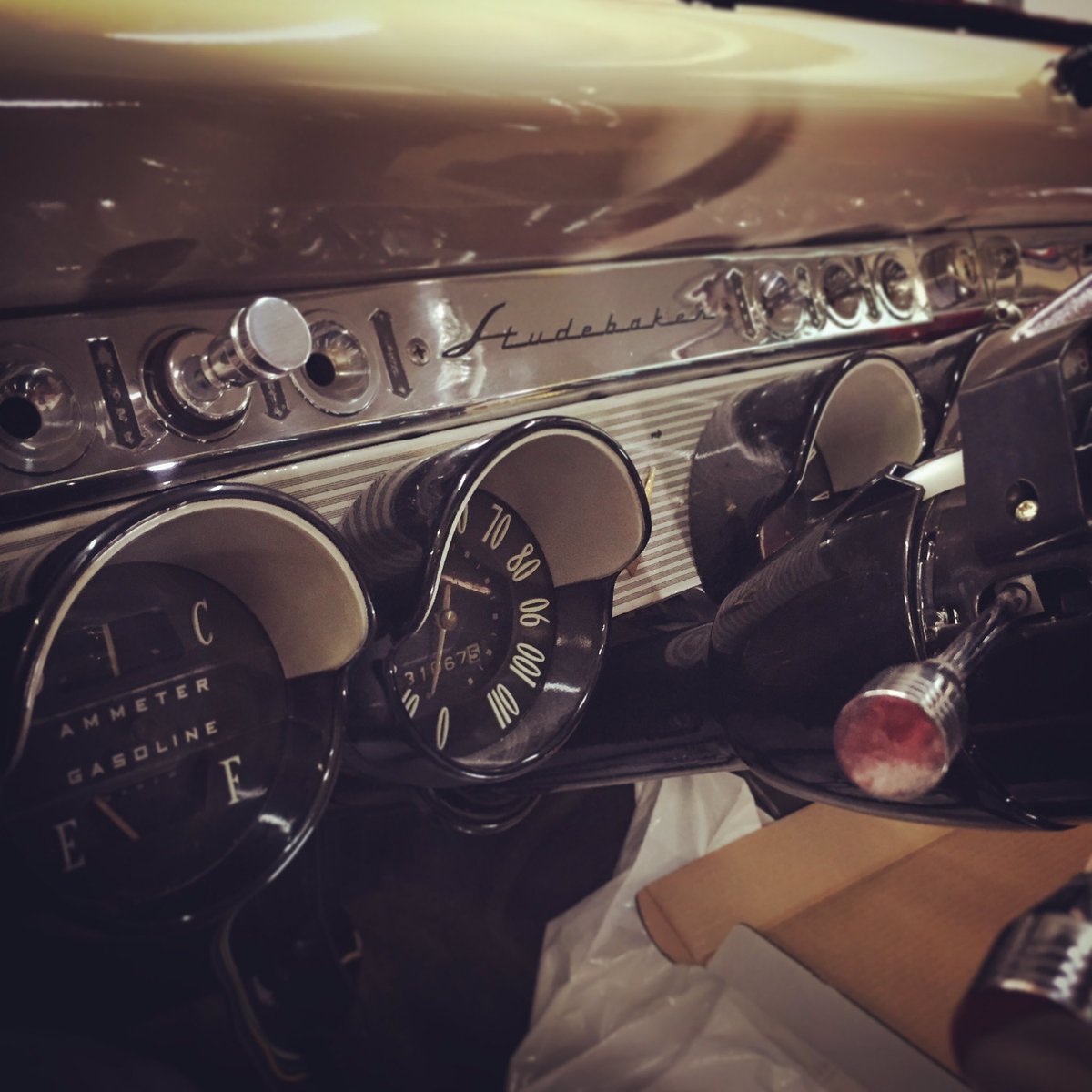 chariotshop's tweet photo. Fun Fri night installing steering column in Stude! #chariotshop #studebaker #studebakercommander #streetrodnationals https://t.co/mcNWFCjonH