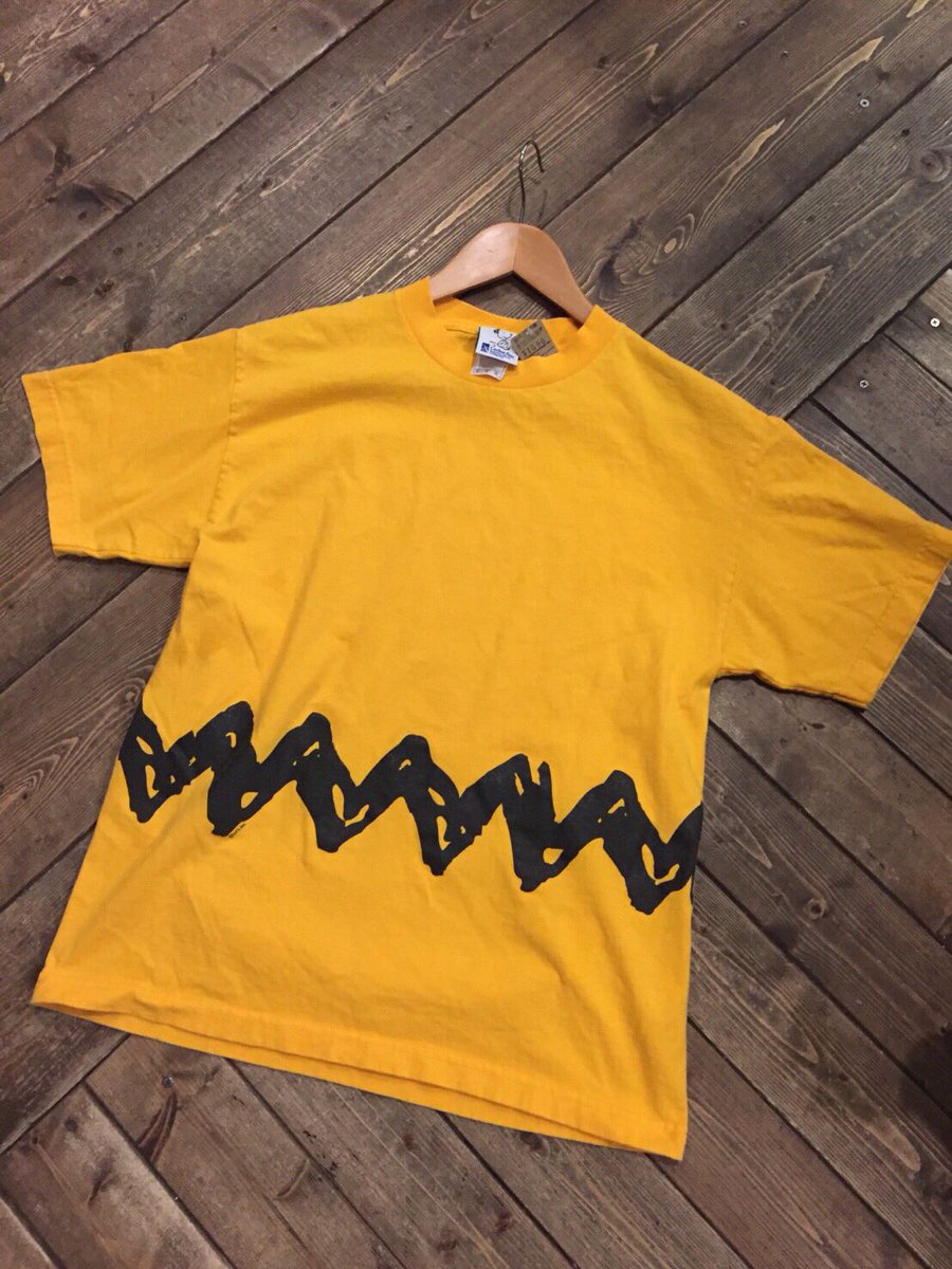 Howdy בטוויטר 2f Snoopy みんな大好きスヌーピーでお馴染みの チャーリーブラウンのtシャツですよ 面白くて可愛い 間違ってもジャイアンのtシャツではありません ご安心ください Size M Price 1590 Howdy בטוויטר 2f Snoopy みんな大好きスヌーピーでお馴染みの チャーリーブラウンのtシャツですよ 面白くて可愛い 間違ってもジャイアンのtシャツではありません ご安心ください Size M Price 1590