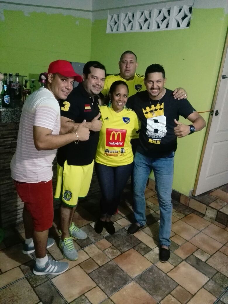 cdupanama's tweet photo. Sintonia total por nuestras redes sociales nuestros hinchas desde sus hogares Tecnología en esta ocacion para apoyar https://t.co/Ai6zXhQcBT