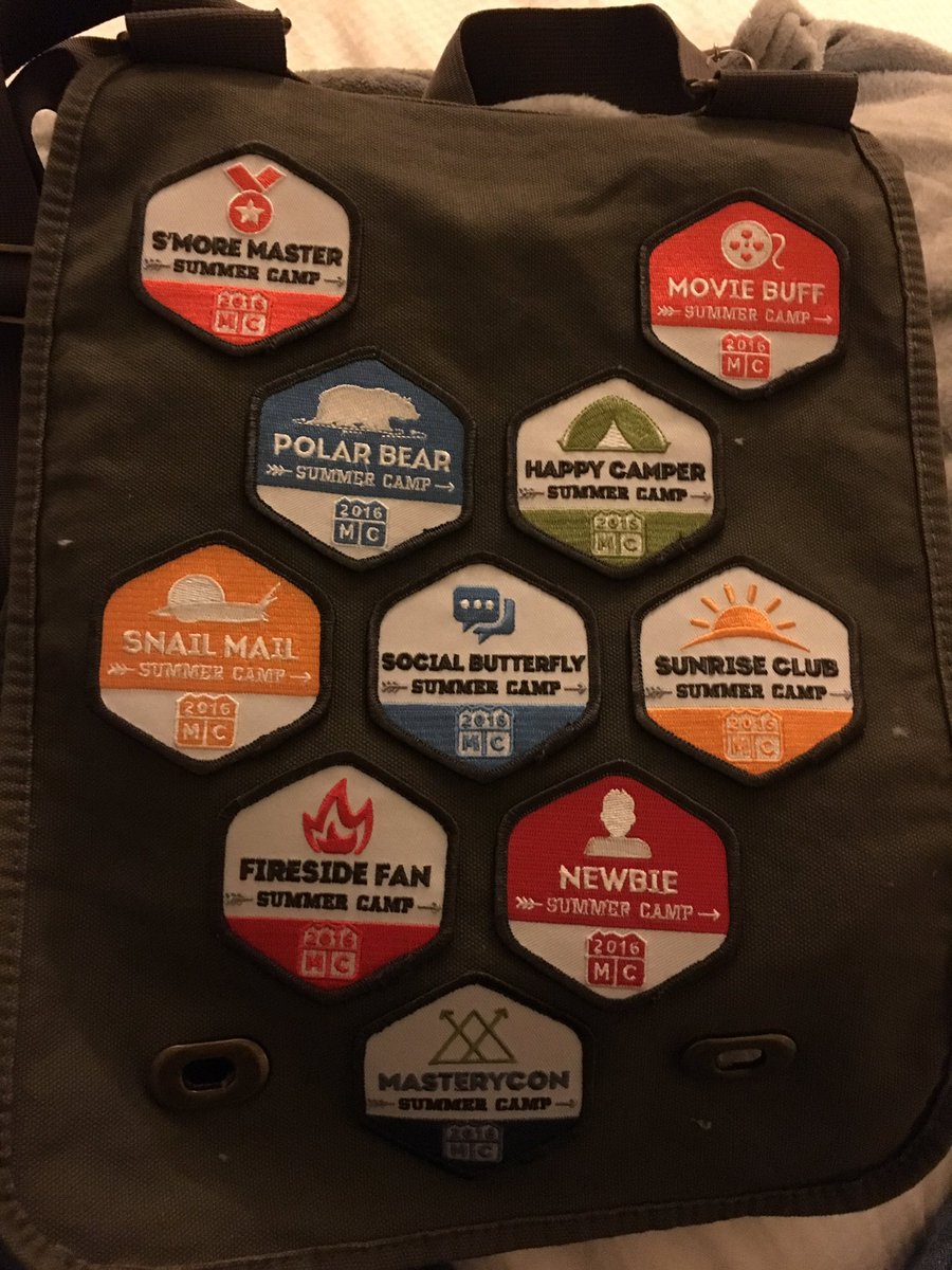 mullenmlle's tweet photo. Tangible evidence of something done well - totally wanna steal this badge idea for my class. Too fun! #masterycon https://t.co/6G9jWWWGEo