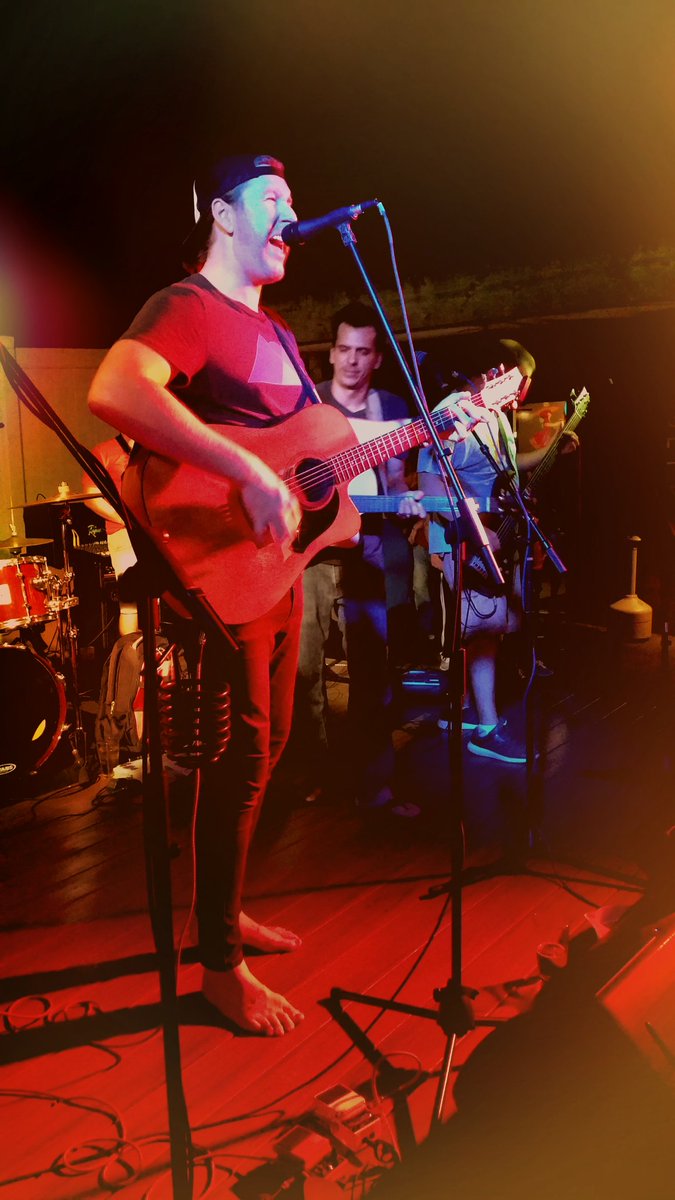 graysonmusic's tweet photo. Aweome times at @StueyMcBrews in #leessummit. Get here! #graysonmusic https://t.co/KAj6pW4szp