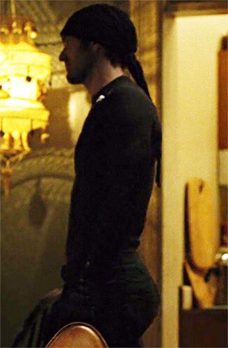 AnonymousV1's tweet photo. @SuperBroMovies @GeeksOfColor let's not forget the first thick superhero... https://t.co/3GNWbaJgK7