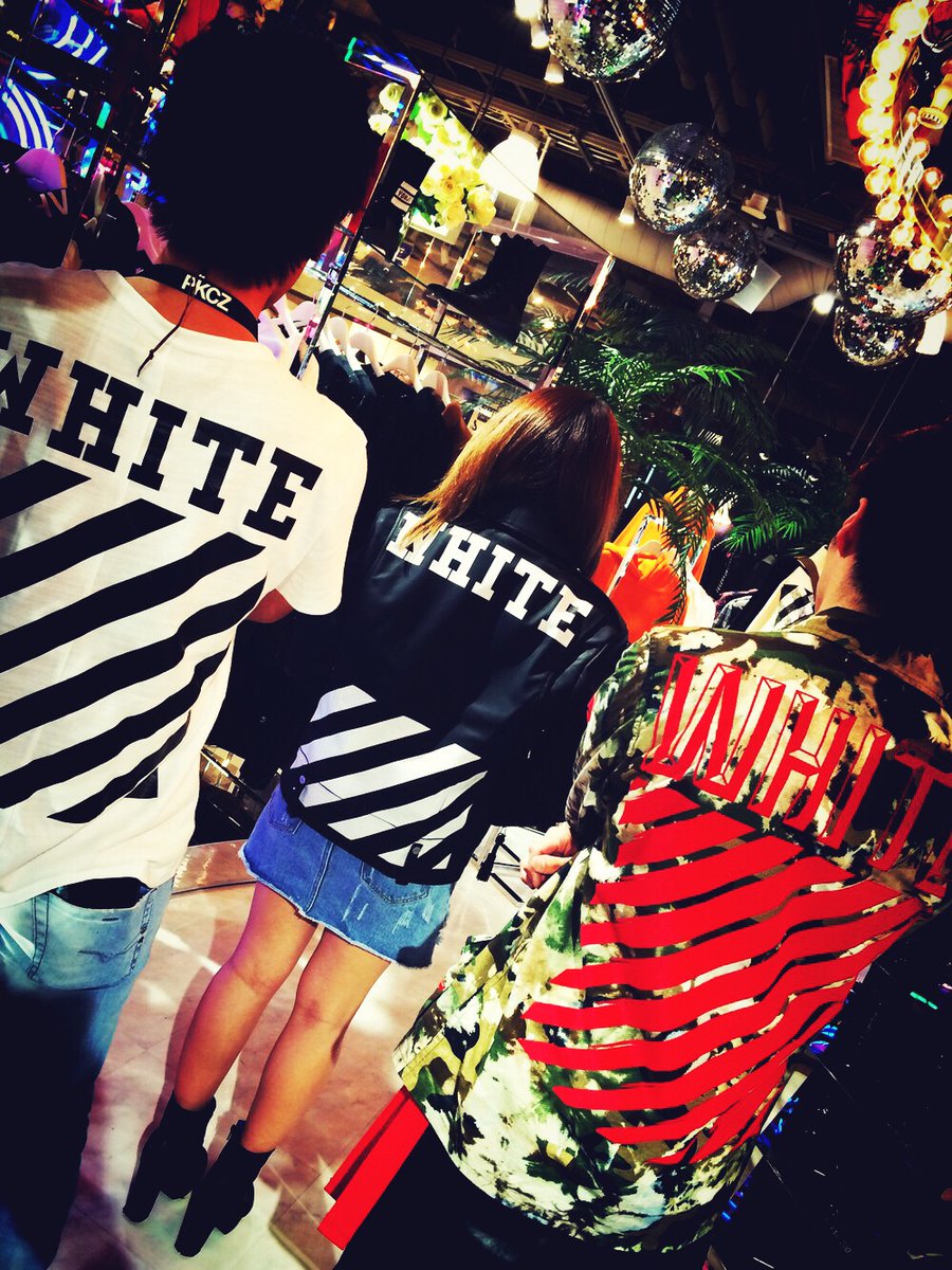 Girls Streetコーデ Off Whiteのバックプリントかっこいい かっこいいと思ったらrt