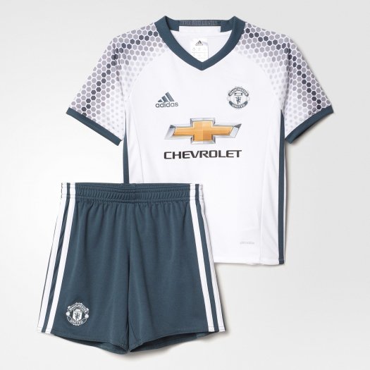 Red_Shop tweet picture