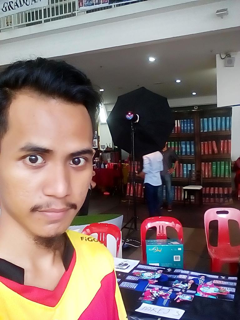 pyanjs's tweet photo. marilah bergambo dgn abang abang disini guys..#MSUkonvo19 #msuhcf2016 #msu #msumalaysia https://t.co/xHSPksGUUH