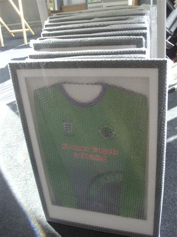 ShirtFraming tweet media