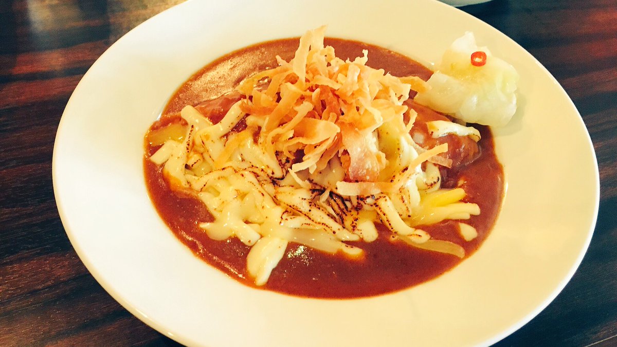 秋田のcafe A Twitter 秋田市中通り 集 秋田駅から徒歩3分のお昼はランチ 夜は居酒屋となっていて 1人でも入りやすいおしゃれなお店です 写真は焼きチーズカレー スパイスがピリッと効いてます 秋田のcafe A Twitter 秋田市中通り 集 秋田駅から徒歩3分のお昼はランチ 夜は居酒屋となっていて 1人でも入りやすいおしゃれなお店です 写真は焼きチーズカレー スパイスがピリッと効いてます