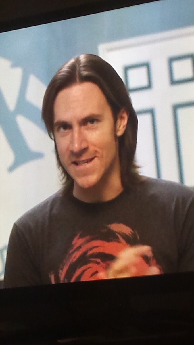 JudeIsQueer's tweet photo. Stop looking at me like that @matthewmercer #thelaggIsreal #firstep #CriticalRole https://t.co/TxOmJOr1mS