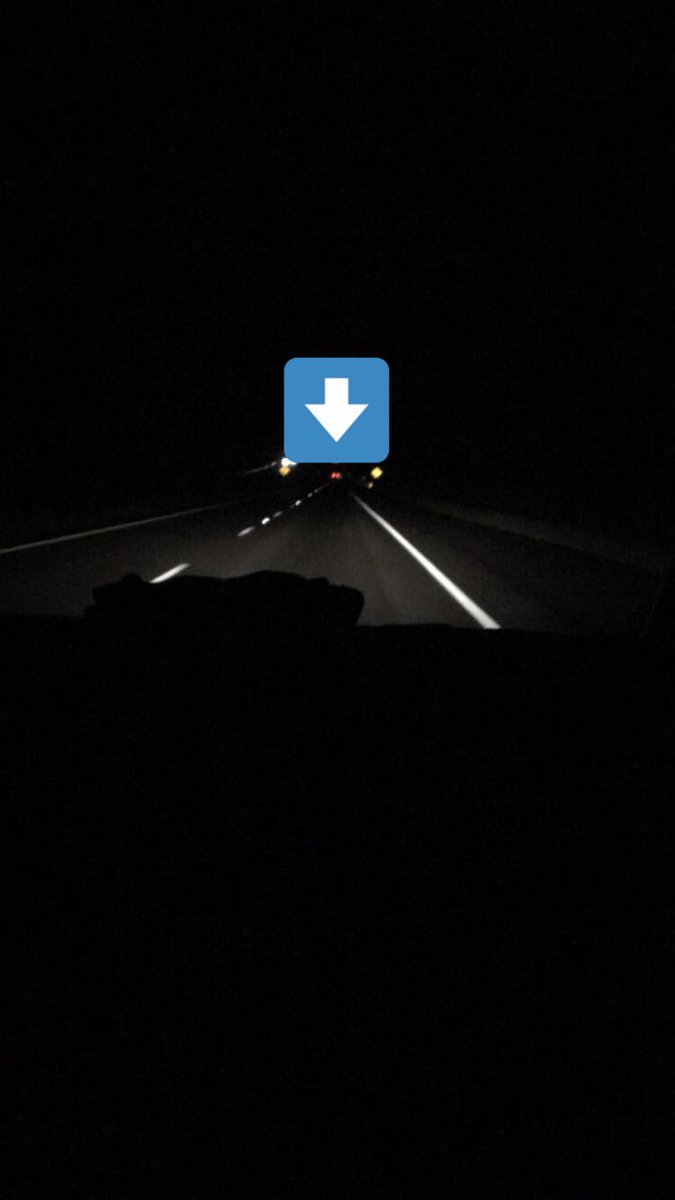 ItsHannahSmith5's tweet photo. Mom: that car is going really slow
Me: ur not even close to it?
Mom: well I'm not gonna get right on their tail

... https://t.co/5C3rolNhZG