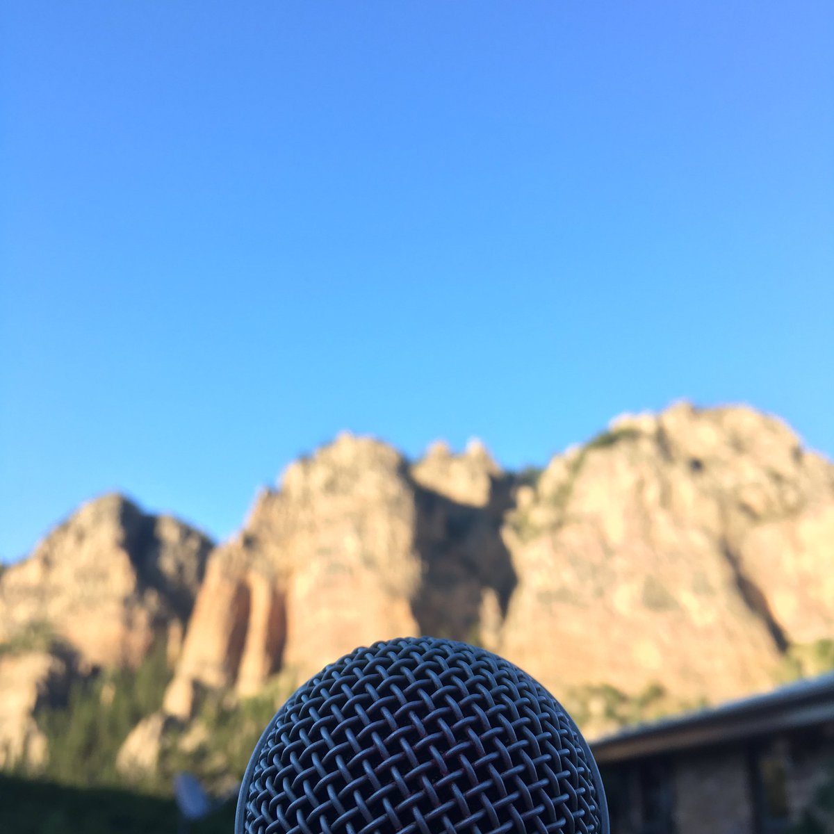 MandyRowden's tweet image. Nice stage view tonight. @shure #shure #beta58 #bigsky #Montana #houseconcert #singersongwriter #americana #music