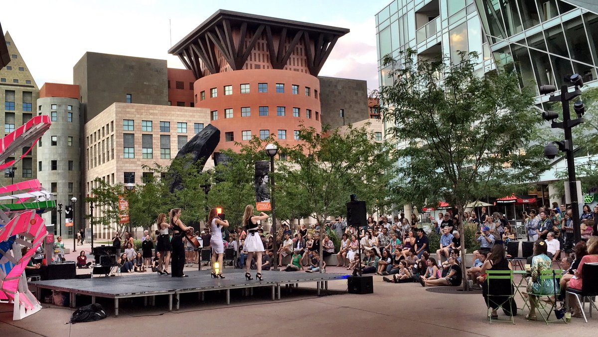 kiralartists's tweet image. #MusicFriday with #Spinphony @Spinphony1 #StringQuartet in #Denver #MusicMeetsFashion