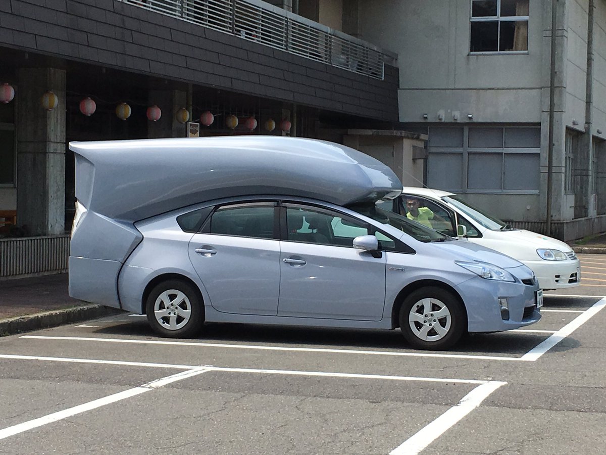 Library_Yasu's tweet photo. プリウスのキャンピング仕様とかいうｸｯｿレアな車を発見してしまった https://t.co/eUn5iUeHNp