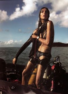 Scubadivejunkie's tweet photo. SCUBA BABES #SCUBABABES #SCUBADIVEJUNKIE #SCUBAJUNKIE #DIVEJUNKIE https://t.co/y0HN6YlFDT #MUACHHH #SAVEOCEAN https://t.co/UlEiYpEa53