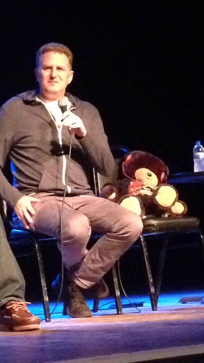 AdverTina's tweet photo. And #Rapabear finally meets his idol. @MichaelRapaport @iamrapaport @iamrapaporttour #Milwaukee @MilwTurners https://t.co/Lli2xRlSD8