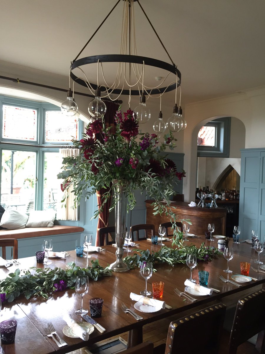 All set for today's intimate #wedding <a href="/Thebeacon_tw/">The Beacon</a> #darlingandwildflorist #TunbridgeWells #englishflowers