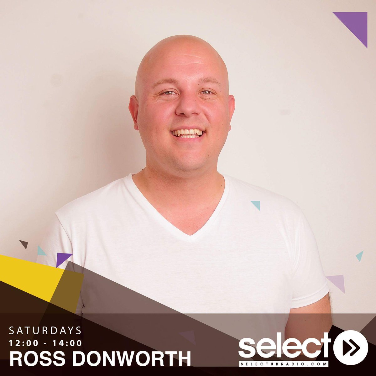 Catch our boss man @rossco_d32 on @selectukradio from midday. Loads of new upfront house music for your ears