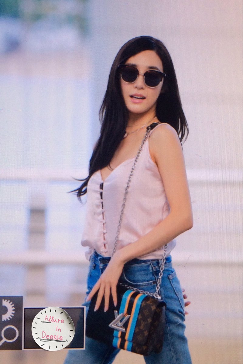 allureindeesse's tweet photo. 160730 #티파니 💕 https://t.co/ScaOsuqmbh