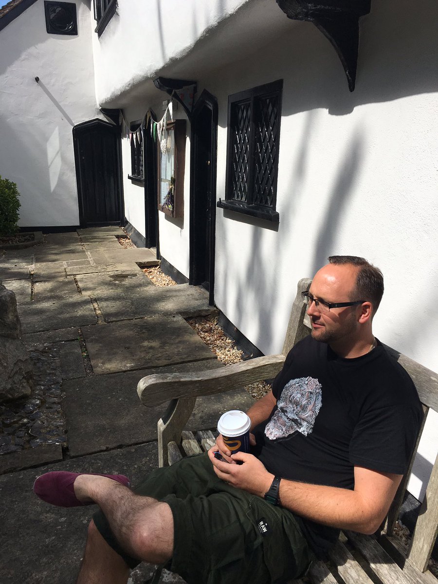 SarahLoakes's tweet photo. @N4Gas Daves a bit early for the wedding!! #firsttimeforeverything https://t.co/KlWVXnR9bM