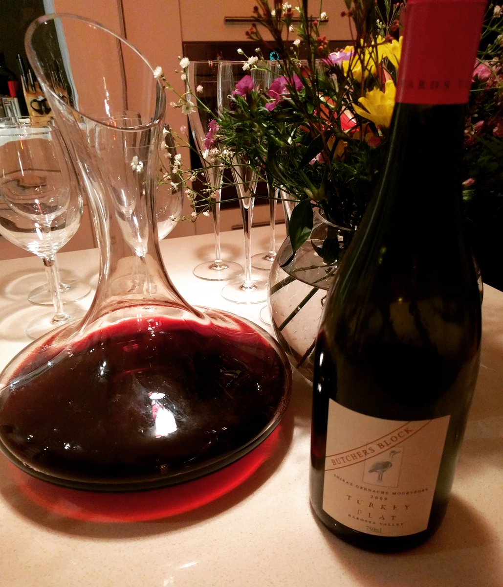 vino_japan's tweet photo. 2009 #turkeyflat #gsm Plum, raspberry and spice - yum! #vinojapan

#熟したプラムとラズベリー、スパイス#ミディアムボディ#オーストラリアワイン#美味しい#ワイン https://t.co/WXPBKlvXSR