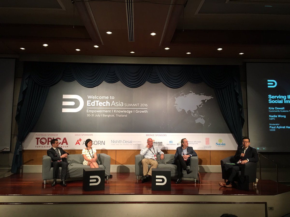 jonfrederickapp's tweet photo. @CSFData president Kris Oswalt speaking at #ETASummit2016 on serving the underserved. Striving for #sdg4. https://t.co/iiMMqyYtxo