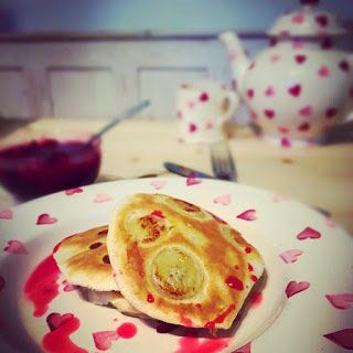 JoanneWheatley's tweet photo. Jo's Blue AGA: Fluffy American style pancakes https://t.co/adkdIE0Tp9 #gbbo #PancakeHelp https://t.co/29RyDsit2z