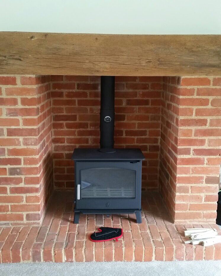 @ACRHeat Hopwood installed this week into a lovely barn conversion. Looks fab 👌🏻🔥