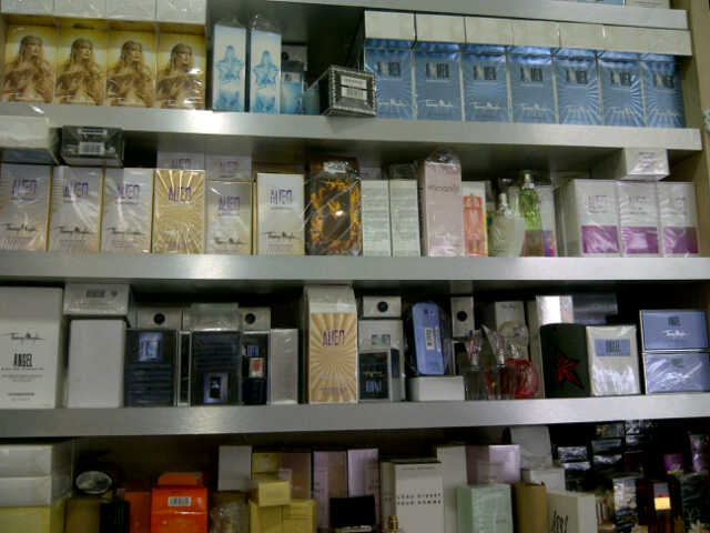 1st hand DISTRIBUTOR PERFUME ORI GUARANTEE, fake? uang kembali 10x lipat!! || WA: 085721145600/line: cinthiaangelin