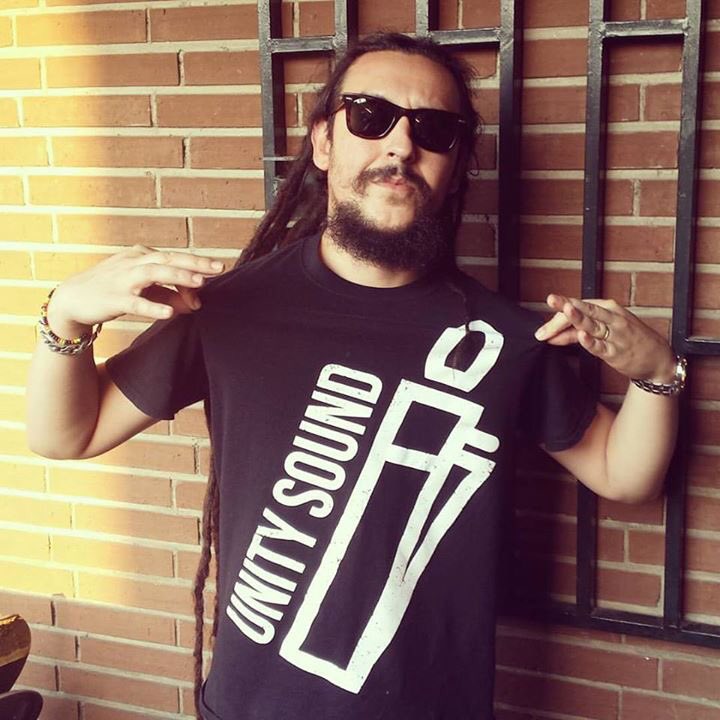 Unity__Sound's tweet image. @MorodoStyle ya tiene la suya!! #UnityTShirts world wide shipping!! #MadeForRavers