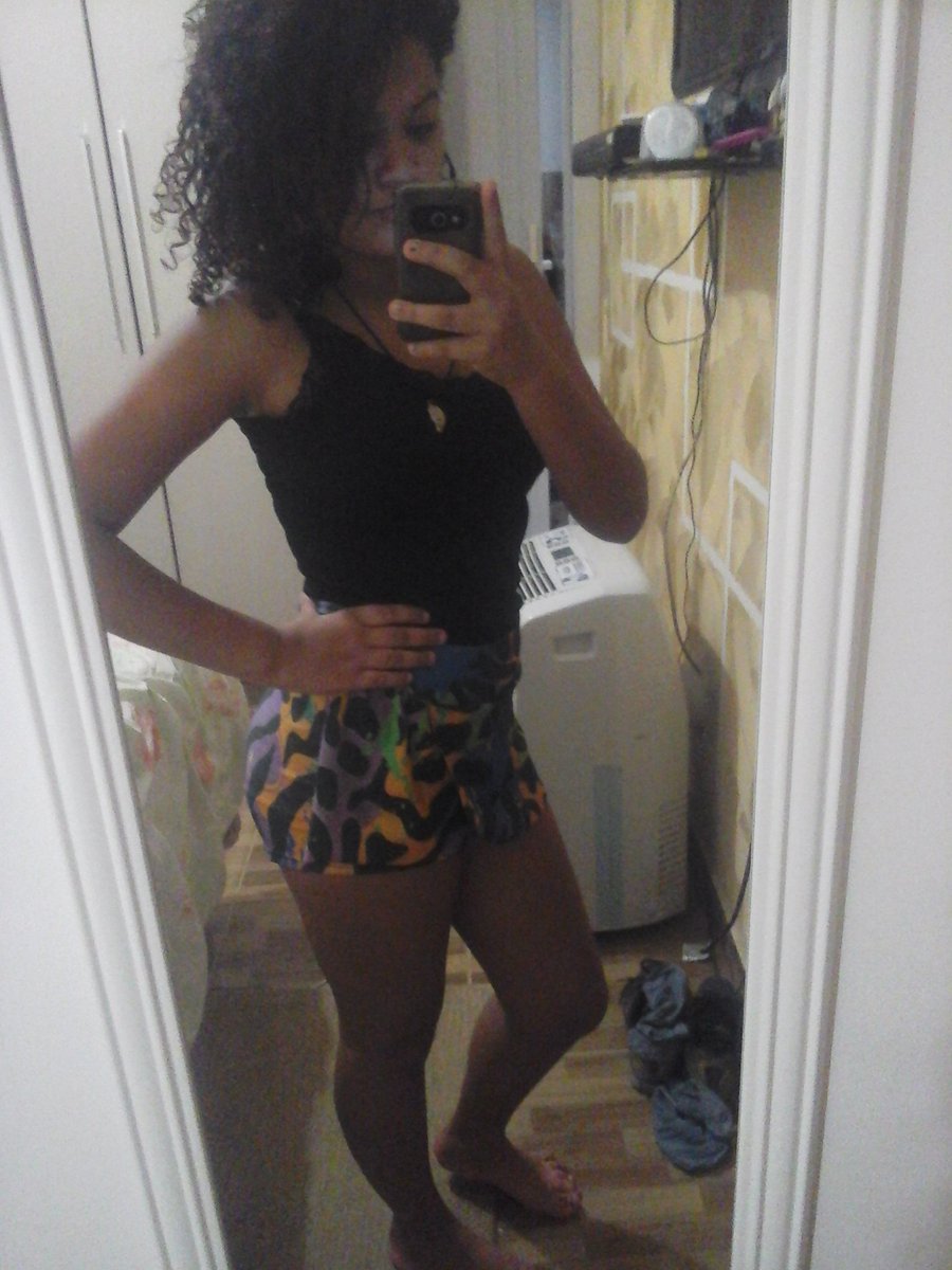 MaayTerraquea's tweet photo. Gorda😌😂😈 https://t.co/a6emJh1nA4
