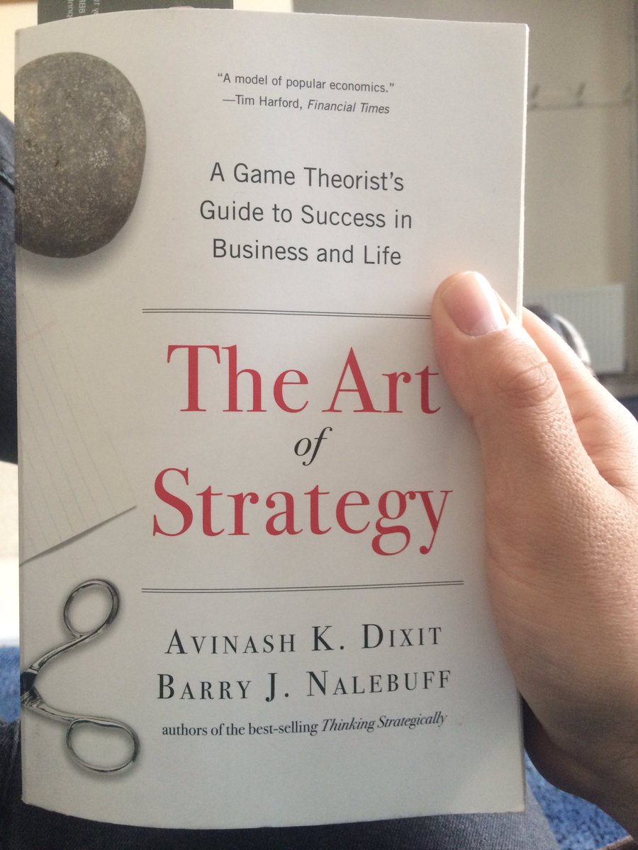 Marc__Gil's tweet image. Just started the #weekend with an interesting #book to read 🙌